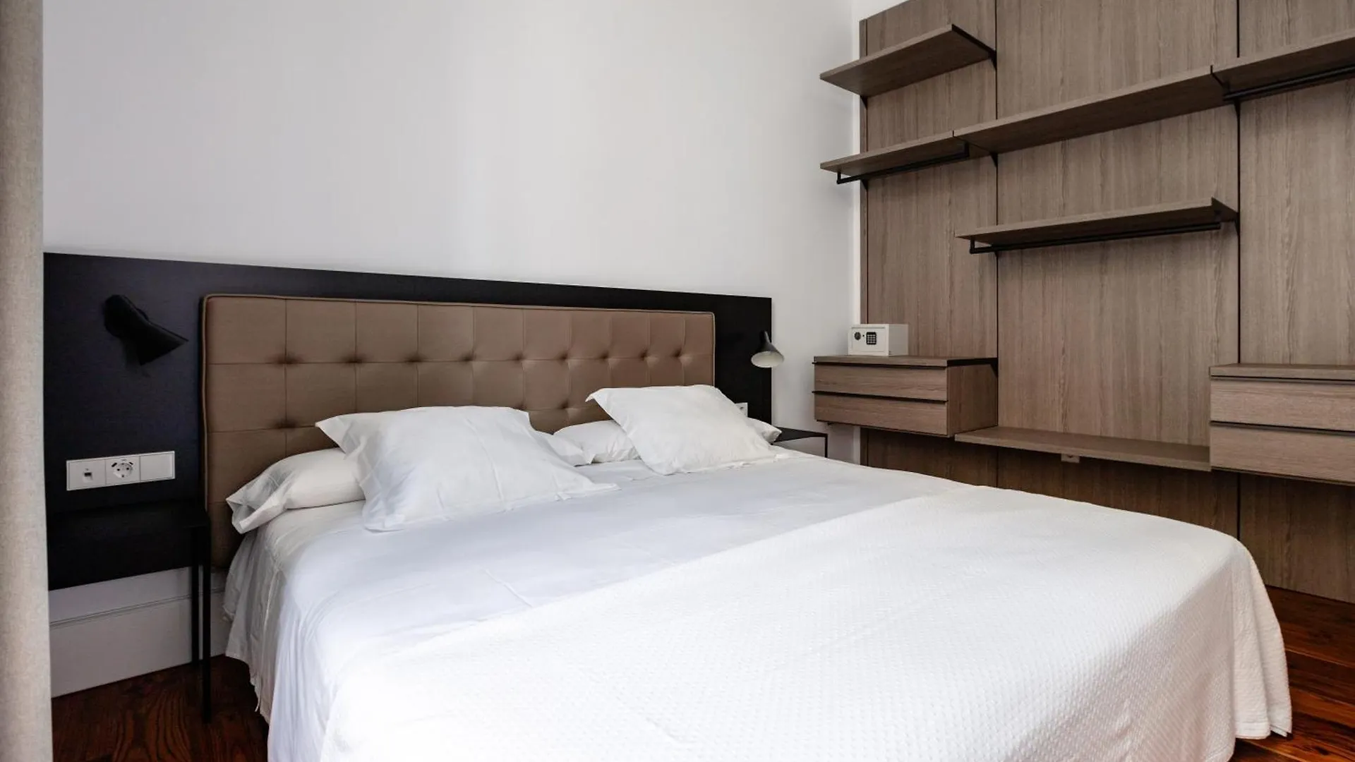 The Park Suites By Ires Lar Santa Cruz de Tenerife 0*,