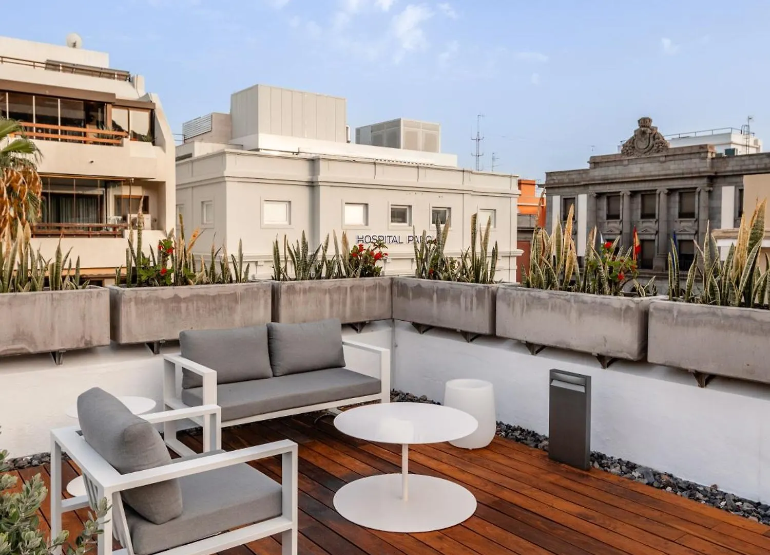 The Park Suites By Ires Lar Santa Cruz de Tenerife 0*,